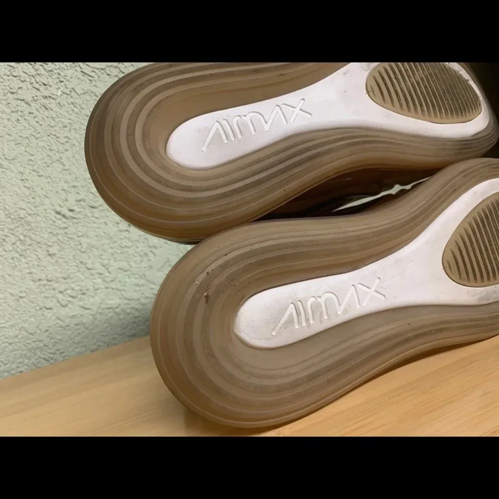 Size 9 - Nike‎ Air Max 720 Desert 2019